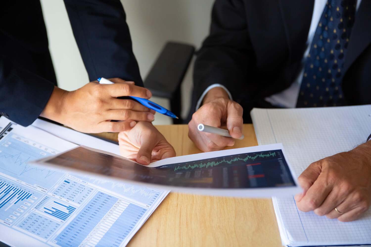 Social media content ideas for financial advisors