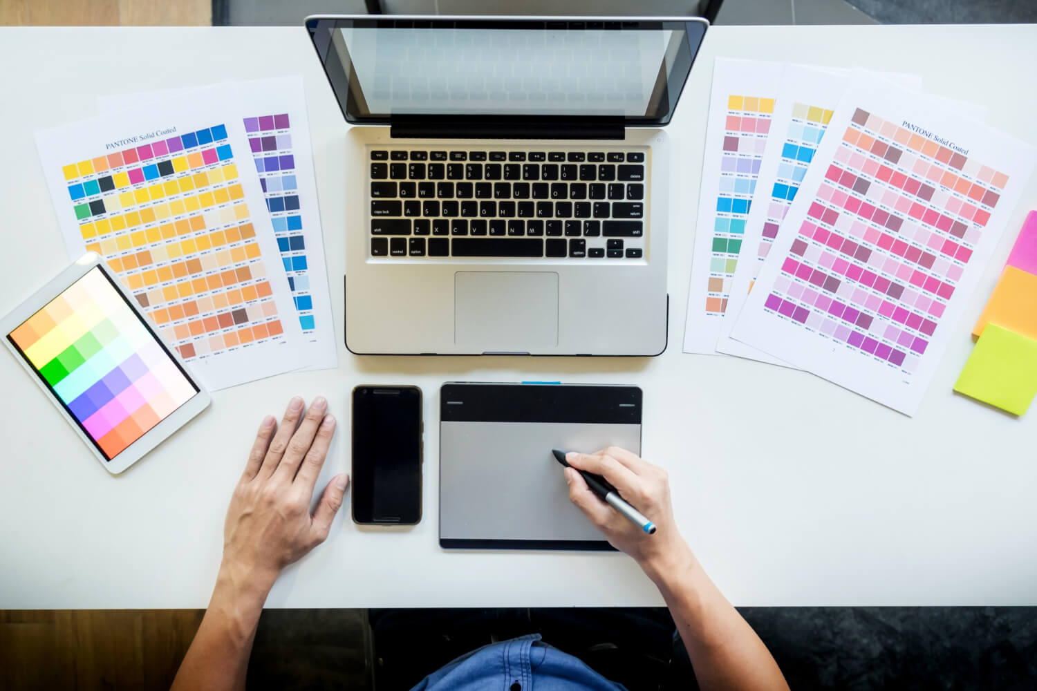 Social media content ideas for graphic designers