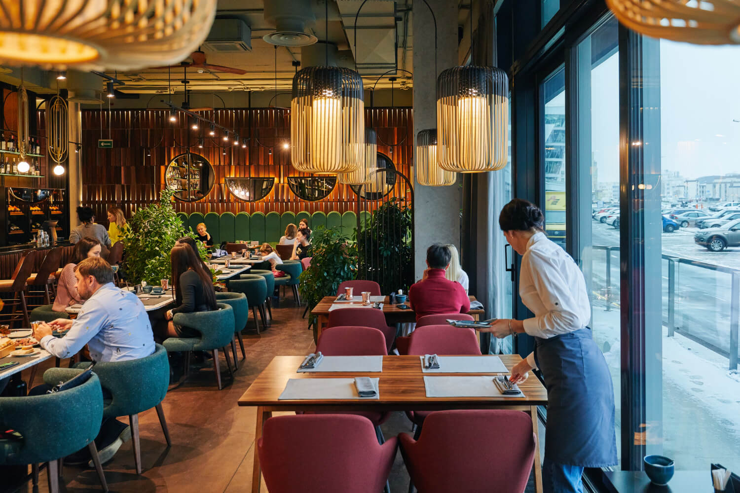 Social media content ideas for restaurants