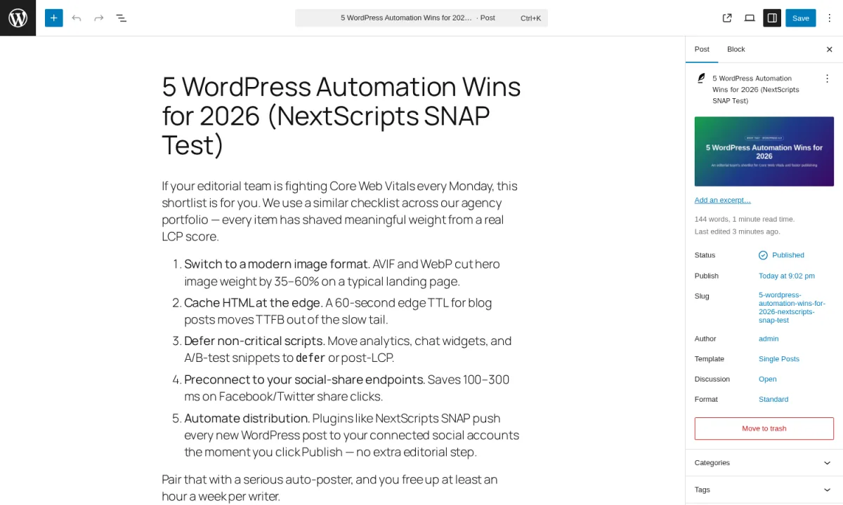 Editor de bloques de WordPress con la entrada de prueba 'NextScripts SNAP Test' lista para publicar: la misma acción Publish que SNAP escucha para disparar su auto-share