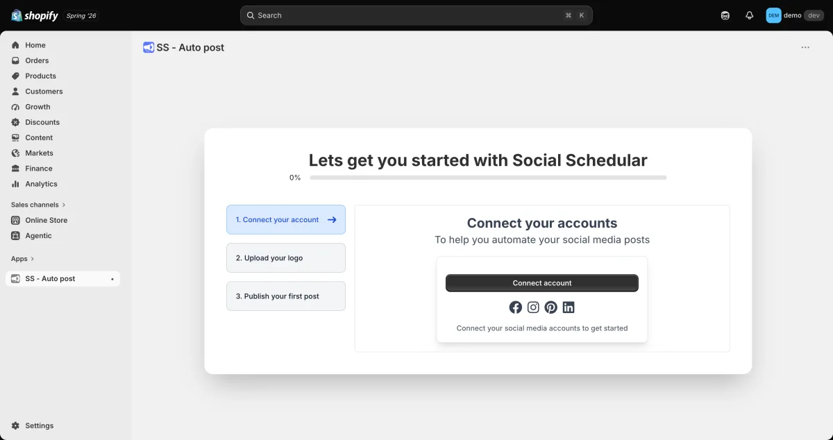 Lista de comprobacion de incorporacion de SS Social Media AI mostrando configuracion de 3 pasos con opciones de conexion de canales sociales (archivo: social-chic-03-app-first.png)